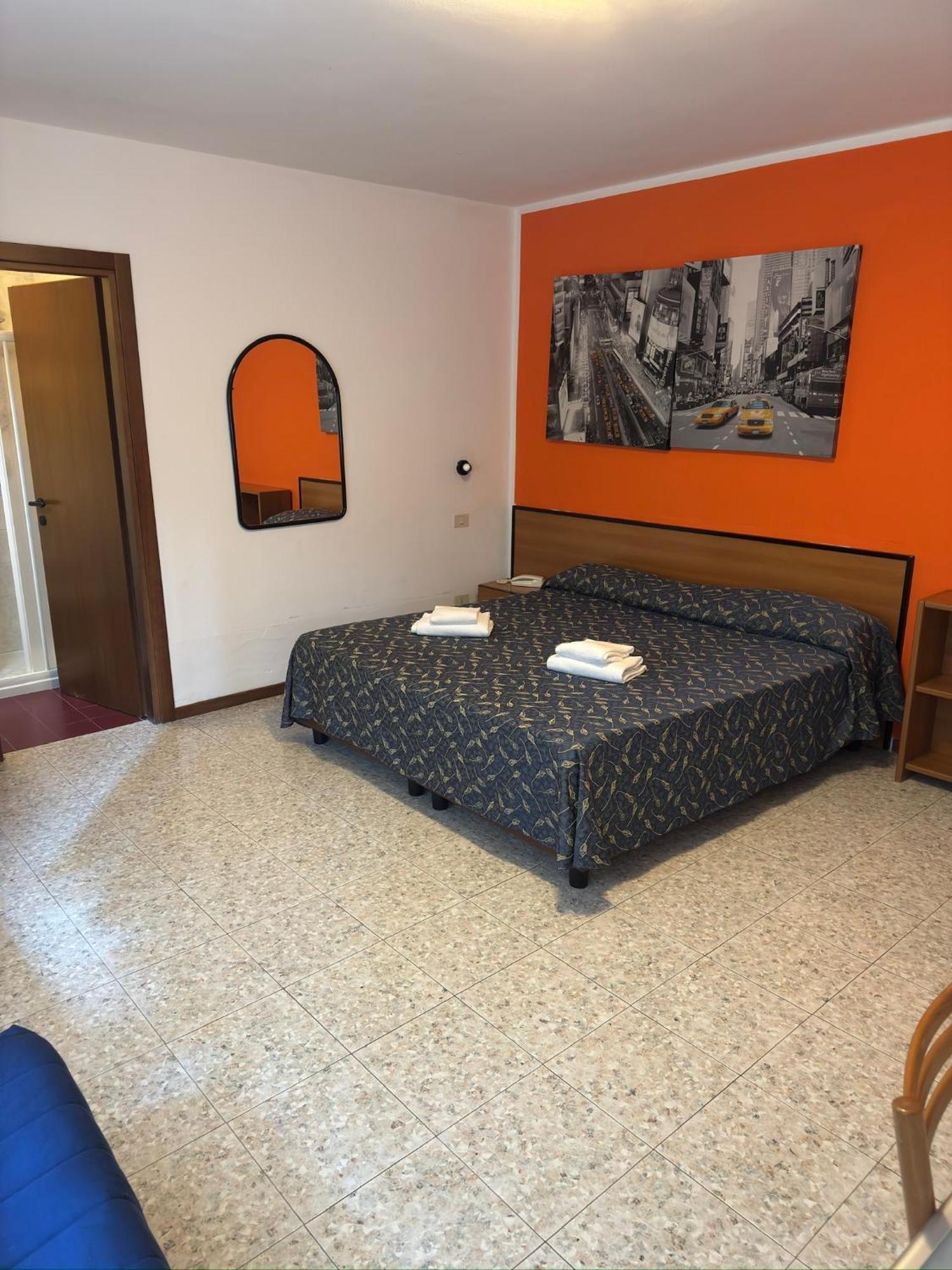 Hotel Benacus Bardolino Extérieur photo