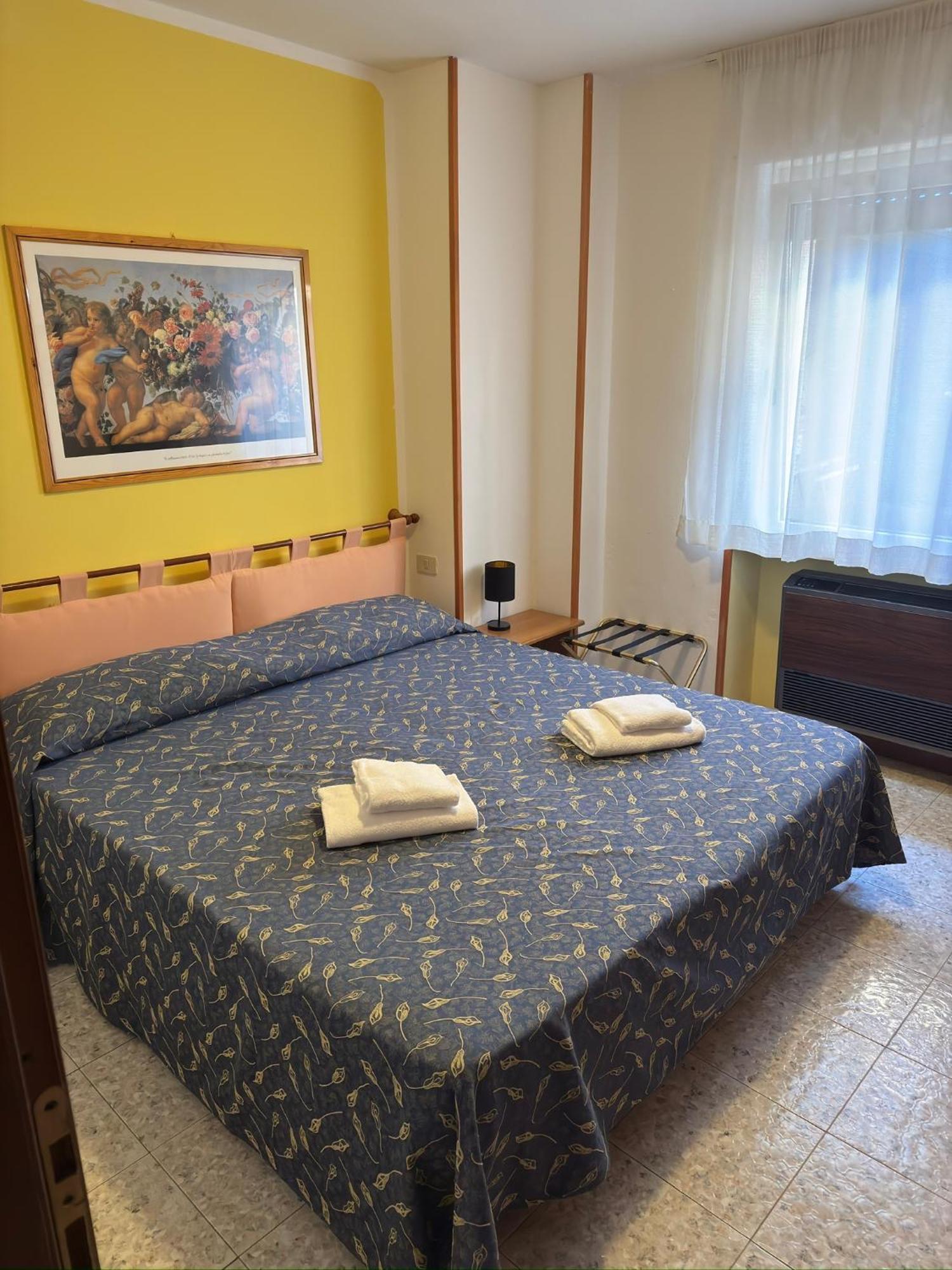 Hotel Benacus Bardolino Extérieur photo