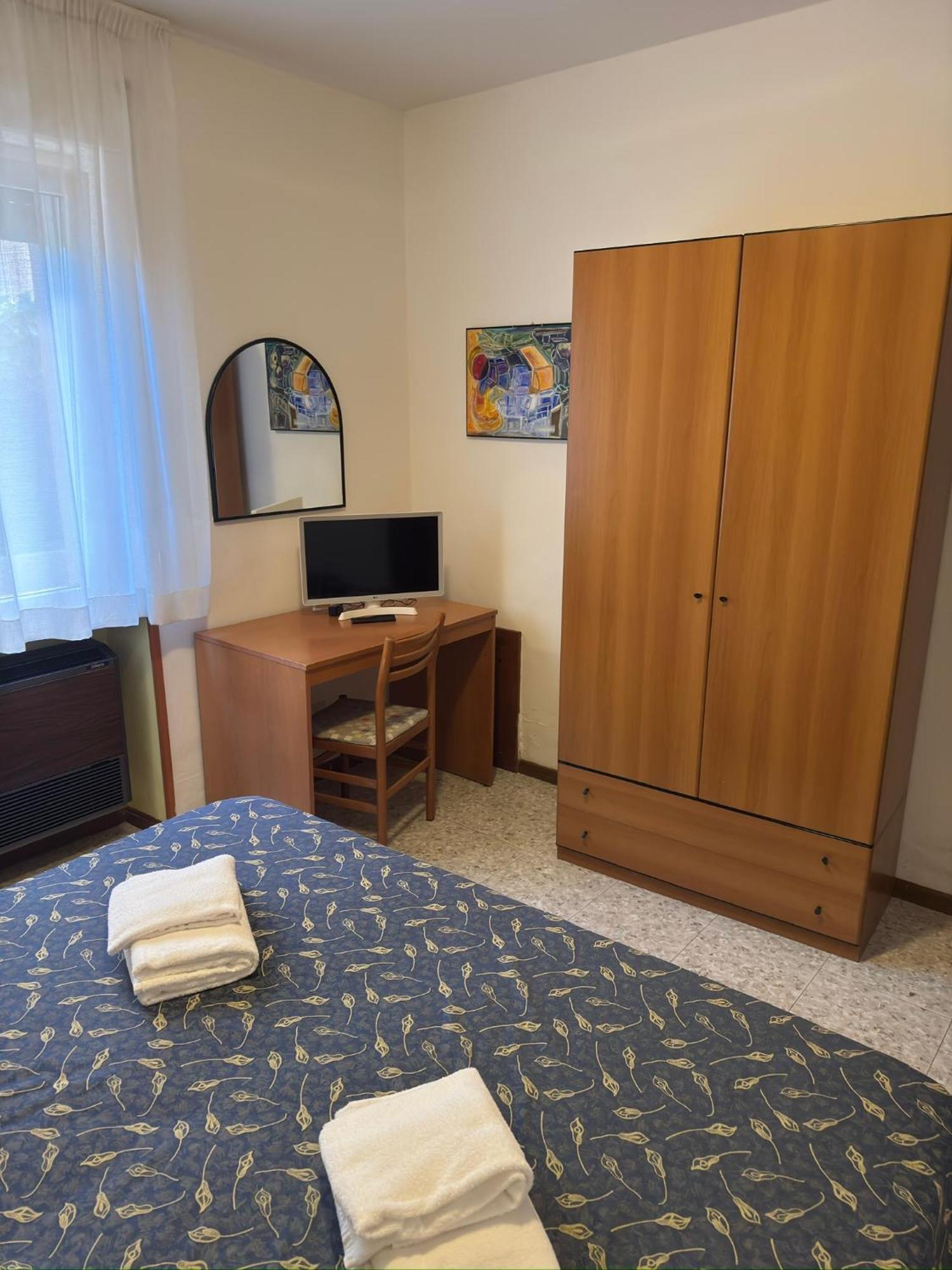Hotel Benacus Bardolino Extérieur photo