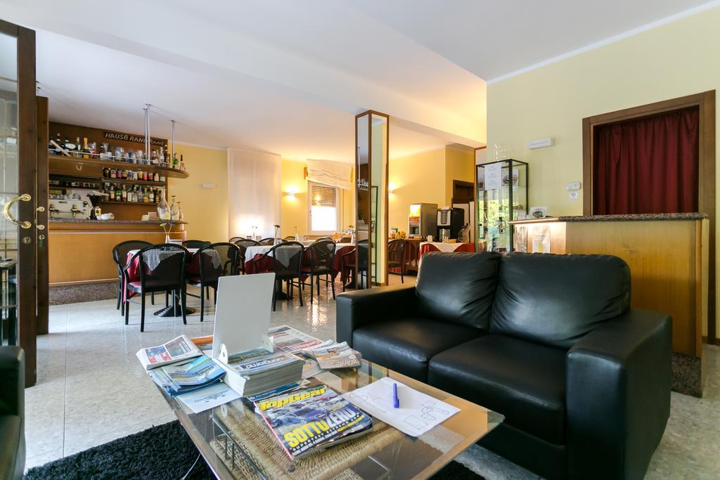 Hotel Benacus Bardolino Extérieur photo