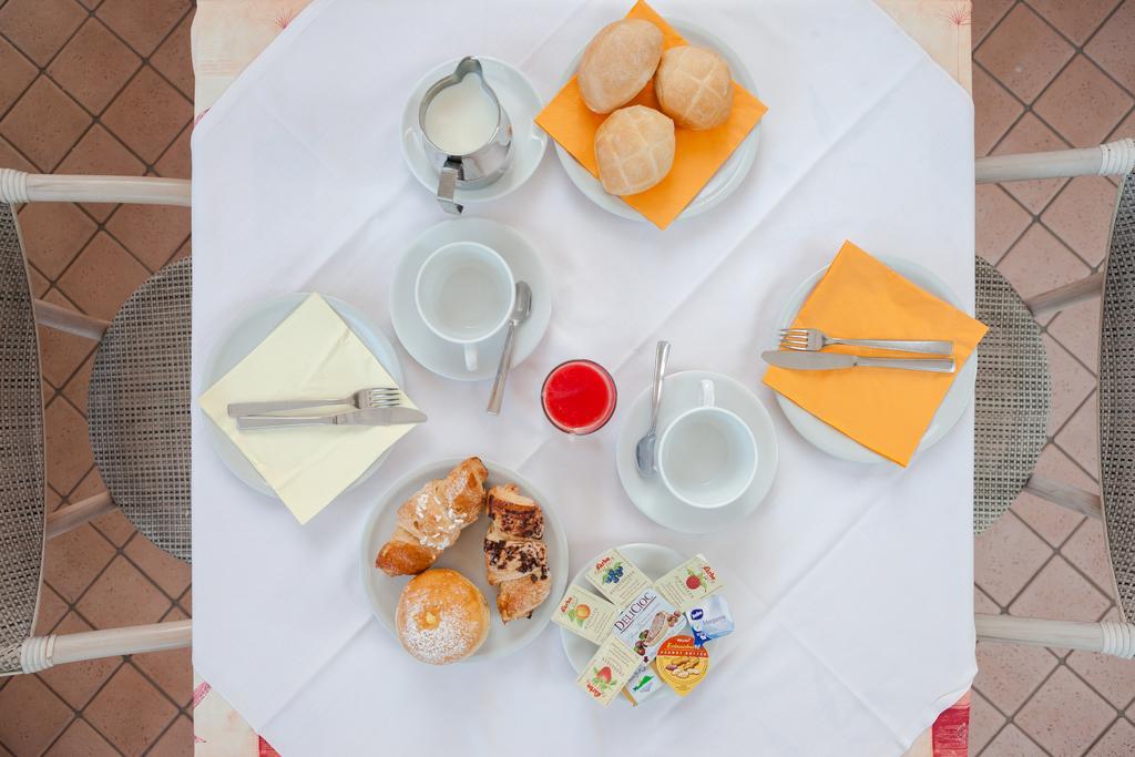 Hotel Benacus Bardolino Extérieur photo