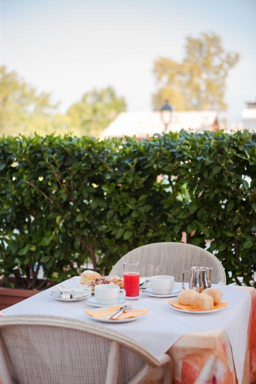 Hotel Benacus Bardolino Extérieur photo