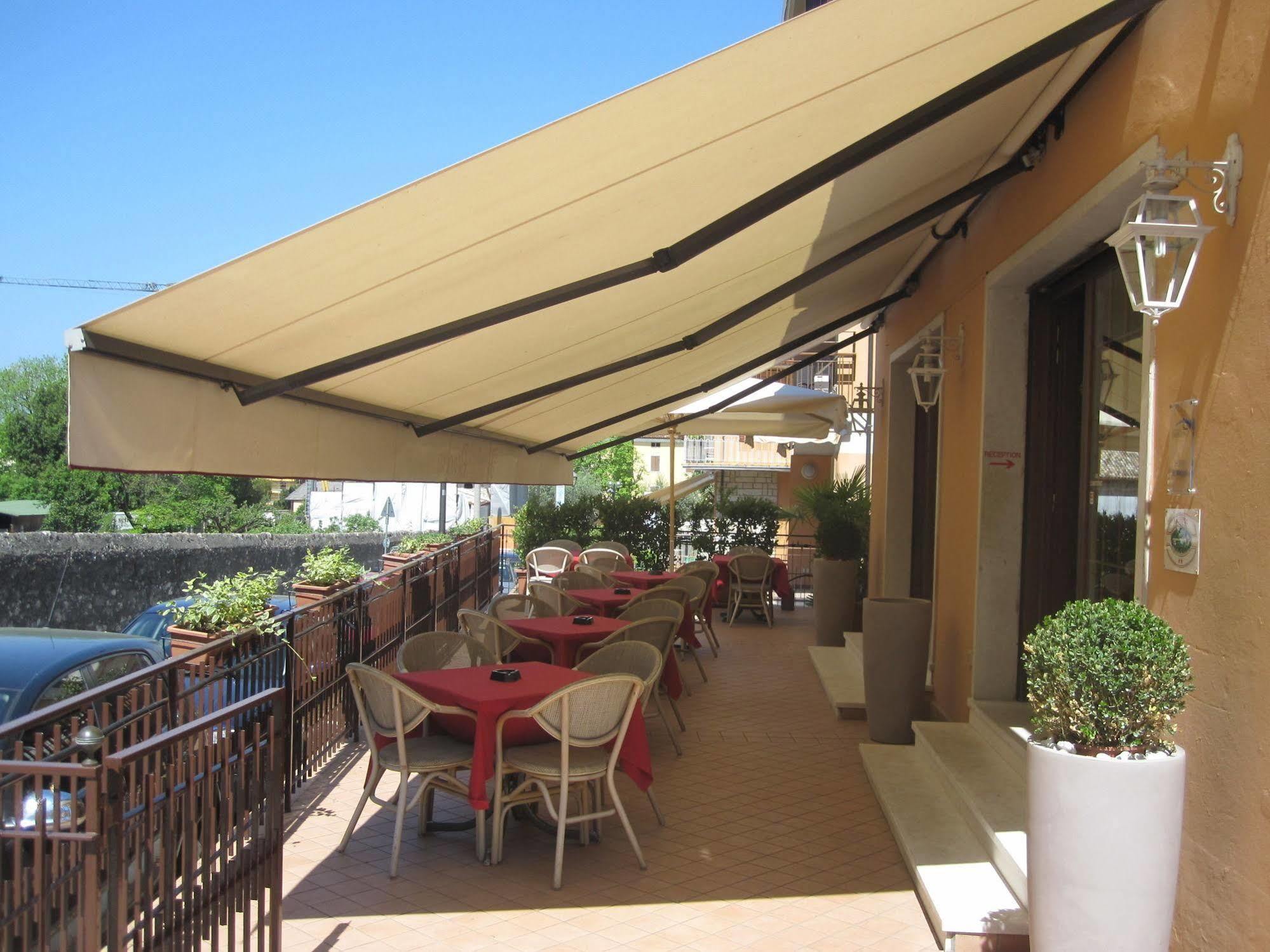 Hotel Benacus Bardolino Extérieur photo