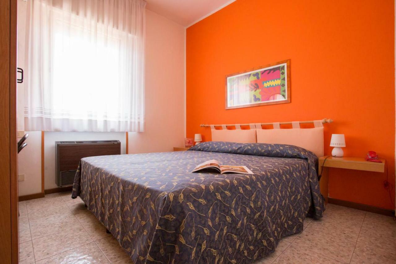 Hotel Benacus Bardolino Extérieur photo