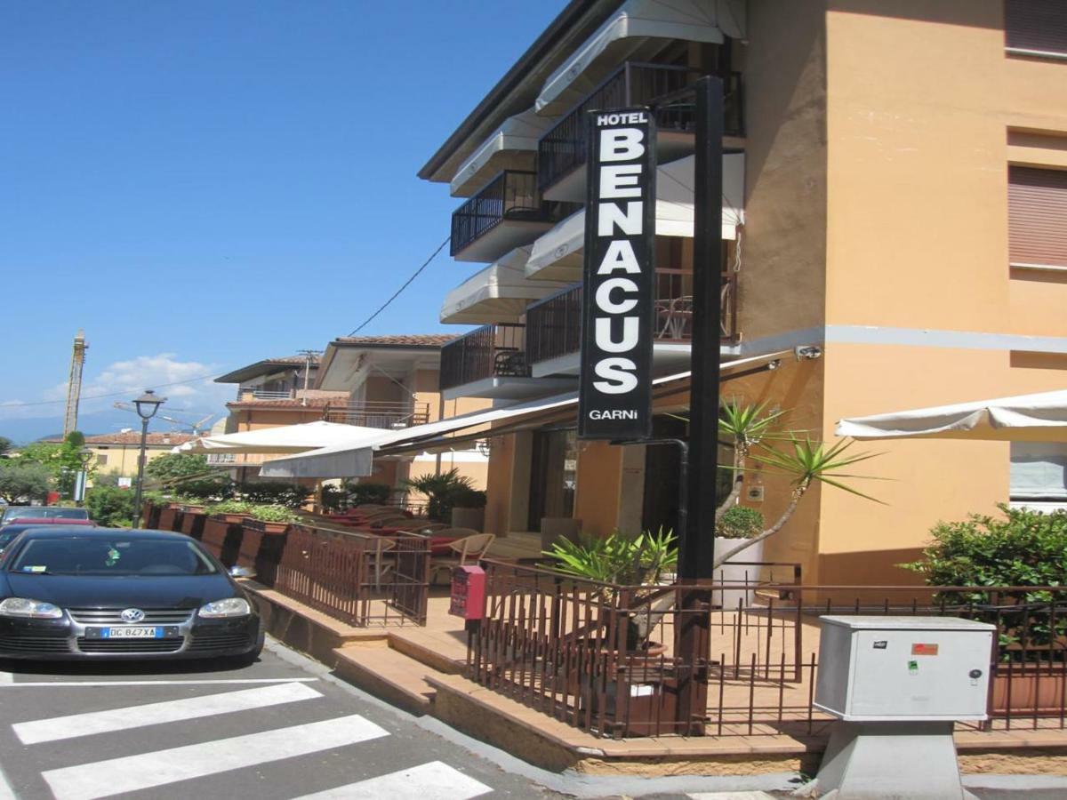 Hotel Benacus Bardolino Extérieur photo